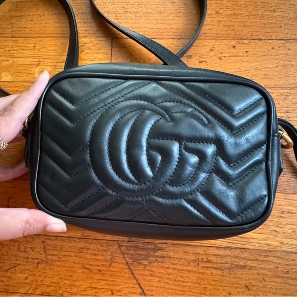 Gucci GG Marmont Mini Shoulder Bag in Black - Picture 11 of 15
